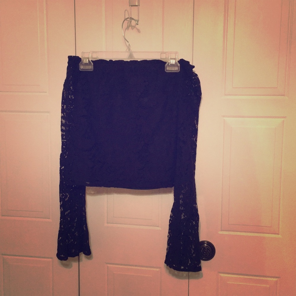 H&M off the shoulder lace top